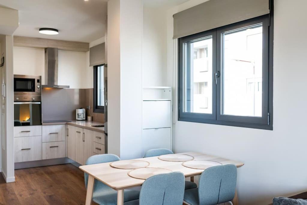 Moderno Apartamento Con Piscina Y Parking Granada Esterno foto