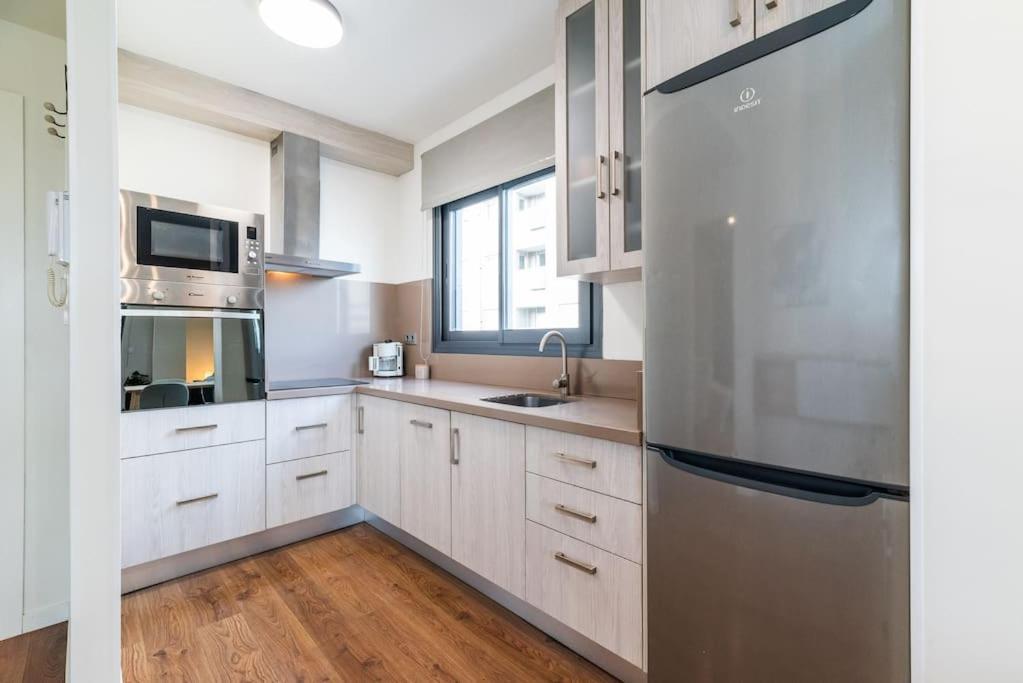 Moderno Apartamento Con Piscina Y Parking Granada Esterno foto